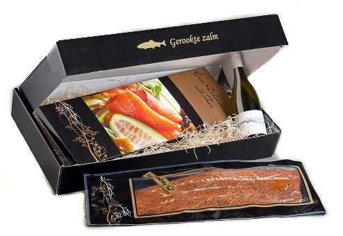 Zalmgeschenkdoos zwart/goud 630x330x90mm